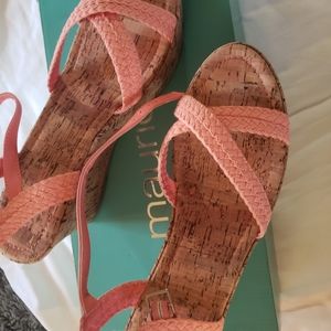 Matrices peach wedges size 11